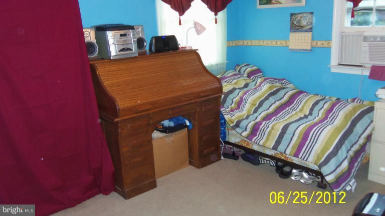 110 Highlander Road Stephens City, VA 22655 - Photo 6 of 11 Bedroom (Master)