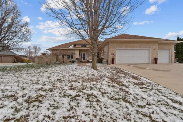 $459,900 | 3112 Timber Valley Drive, Kokomo, IN 46902