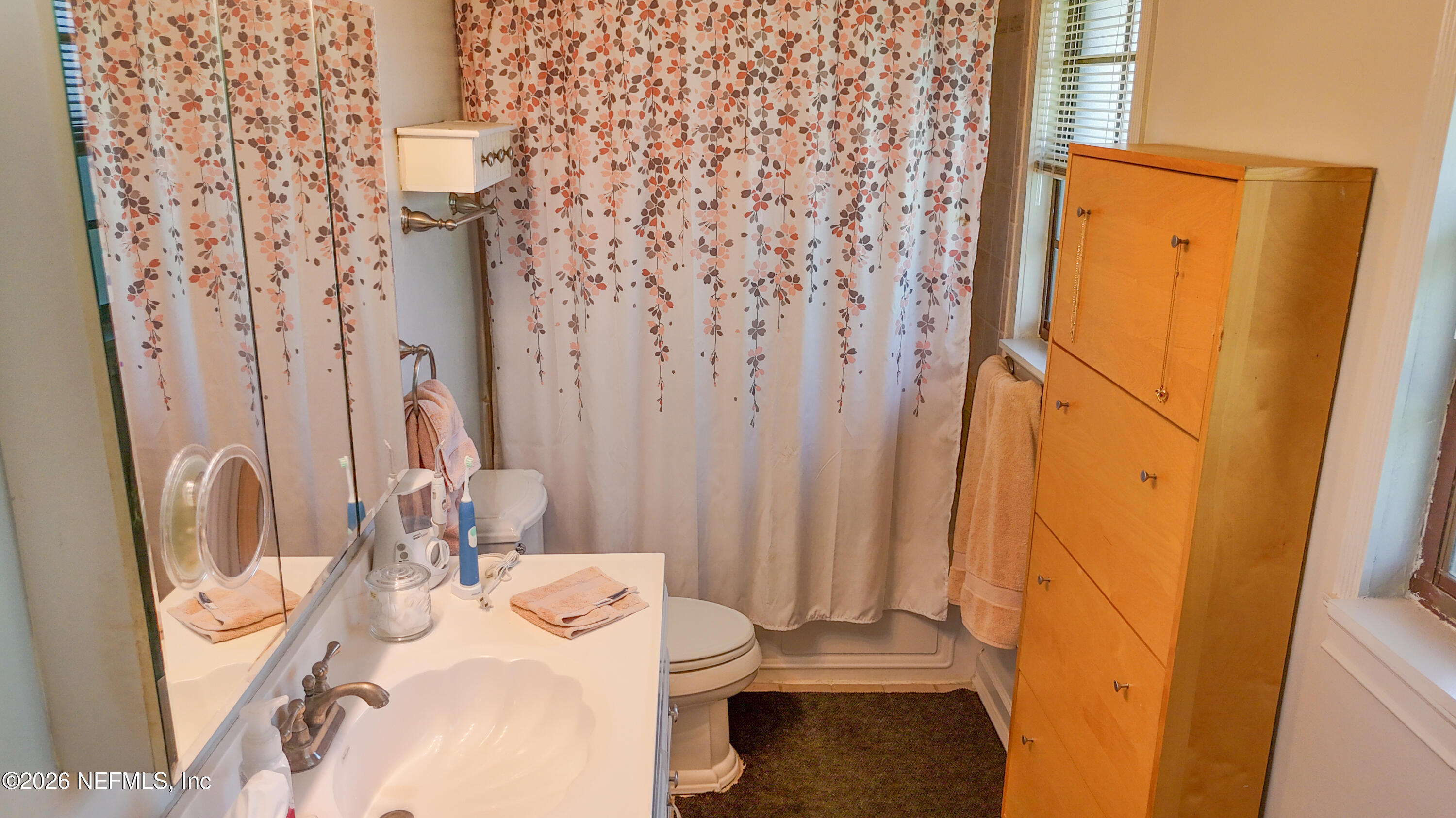 680 Ridgestone Court Orange Park, FL 32065 - Photo 9 of 17 8-dji_20240816042222_0031_d