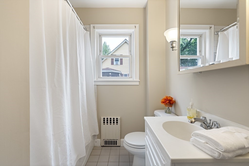 15 Camden Road Auburndale, MA 02466 - Photo 18 of 24 Gallery Image 18