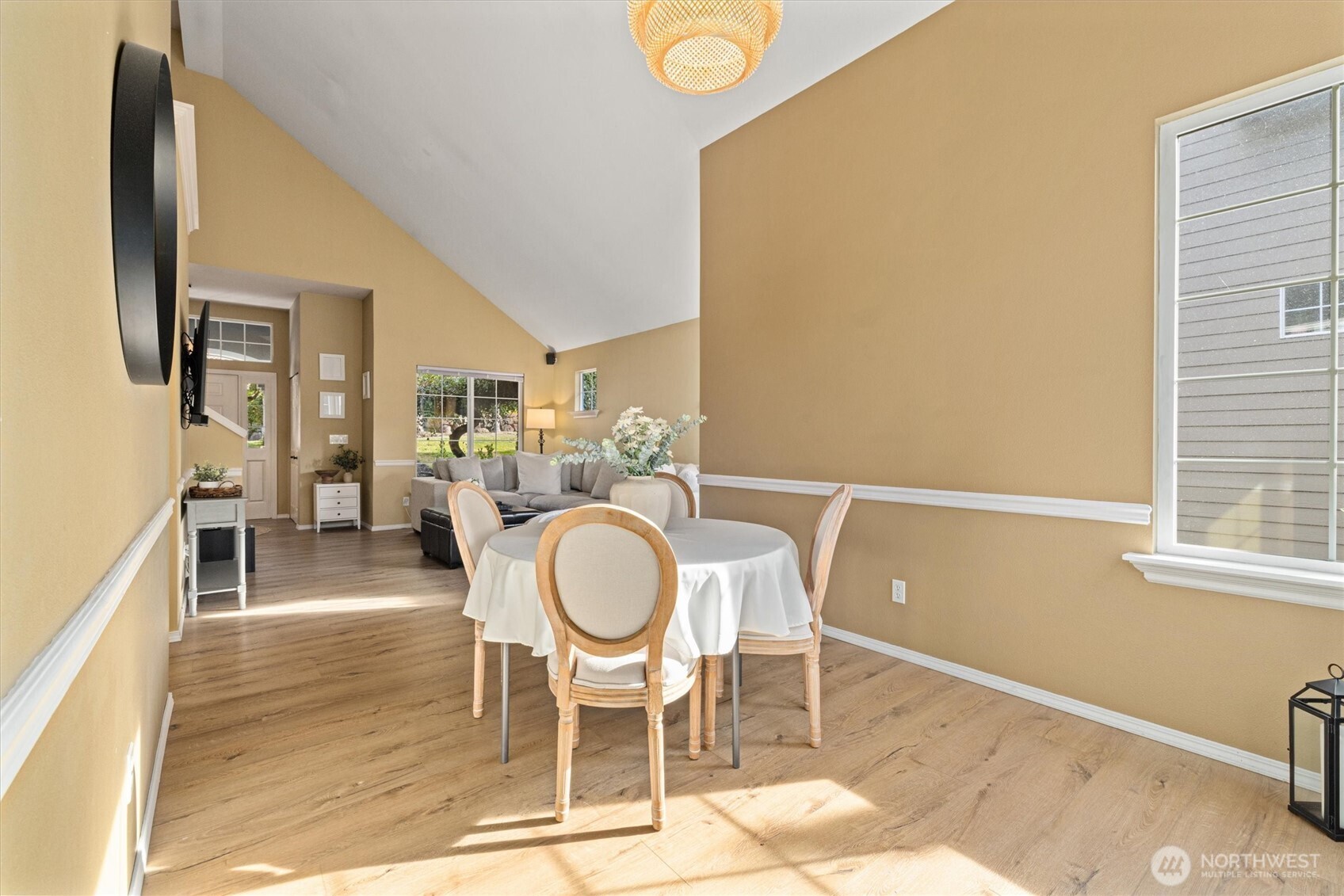 18290 Tahoma Street Southeast Monroe, WA 98272 - Photo 9 of 40