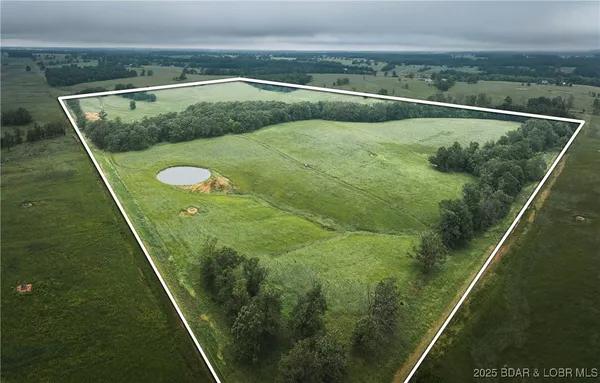 $675,000 | 2 Farm Road, Crane, MO 65633