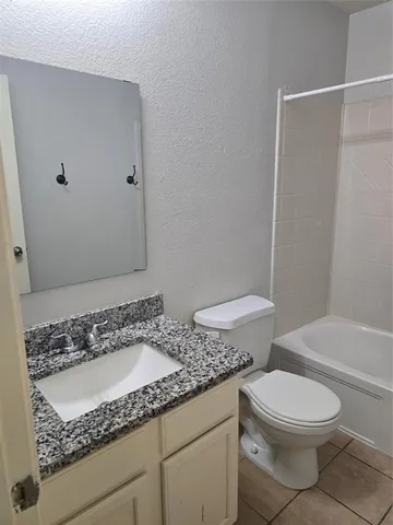 $2,650 | 12417 Worthington Lane, Rhome, TX 76078