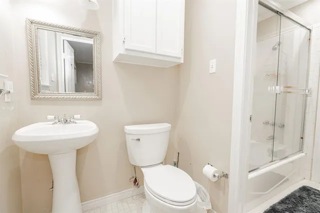 $545,000 | 327 Forest Lane, Gun Barrel City, TX 75156