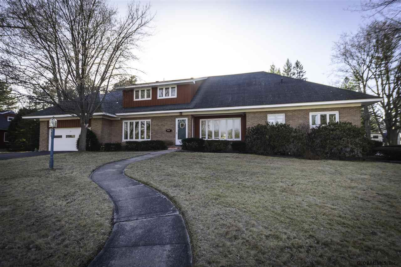 29 Clarendon Road Albany, NY 12203 - Photo 1 of 24 Photo 1