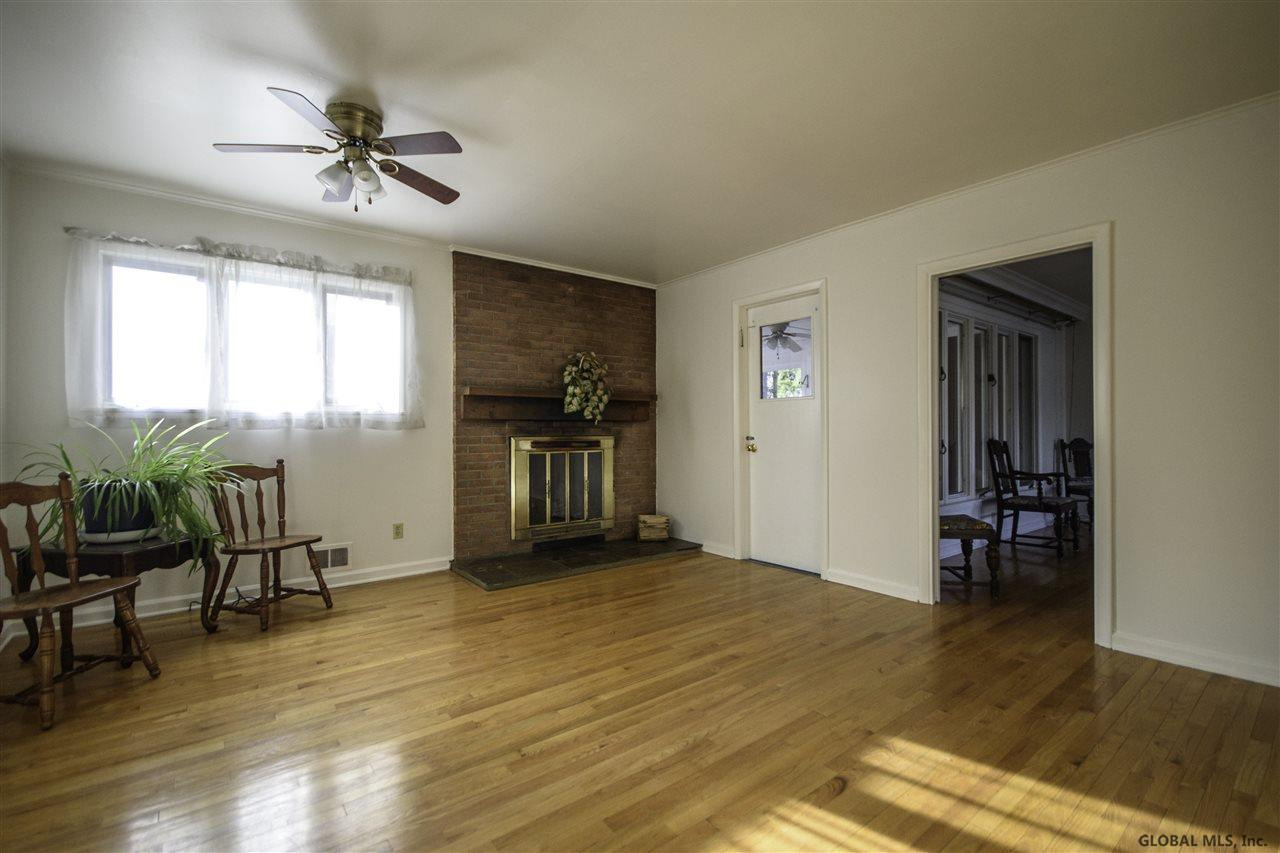 29 Clarendon Road Albany, NY 12203 - Photo 12 of 24 Photo 12