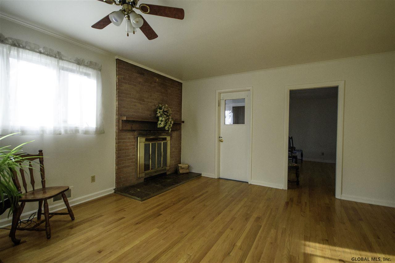 29 Clarendon Road Albany, NY 12203 - Photo 10 of 24 Photo 10