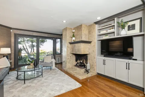 $3,995,000 | 31 Edwards Avenue, Sausalito, CA 94965