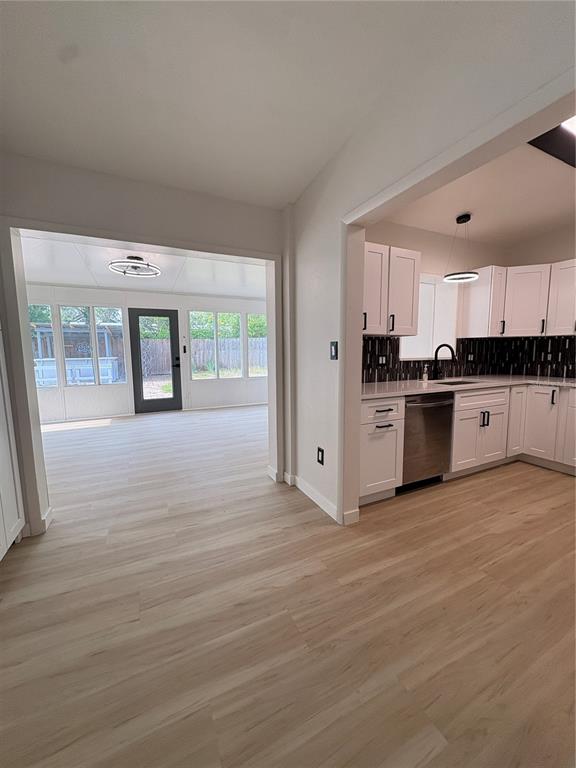 10543 51st Terrace North St. Petersburg, FL 33708 - Photo 7 of 20