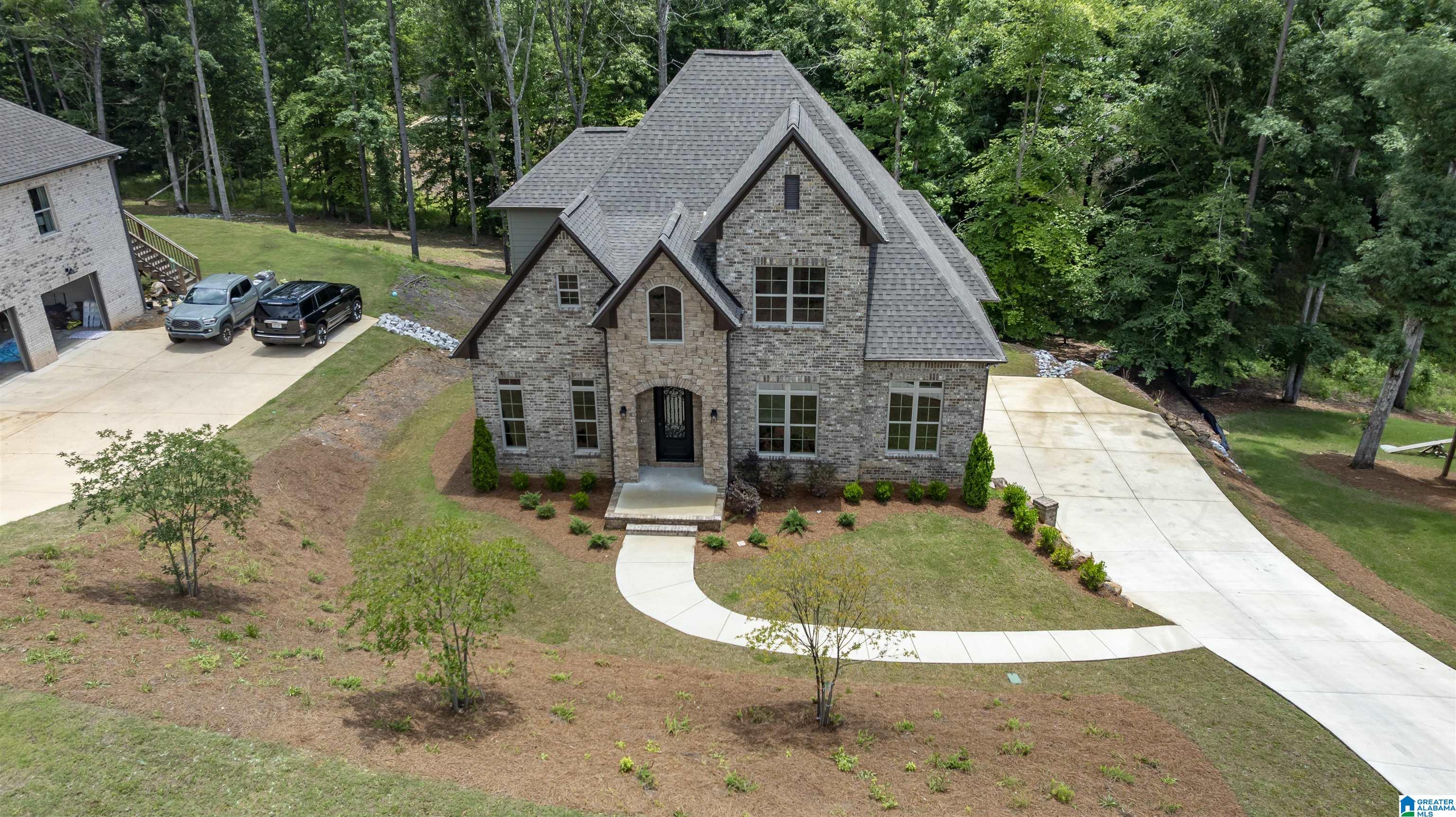 581 Whitetail Run Chelsea, AL 35043 - Photo 3 of 82