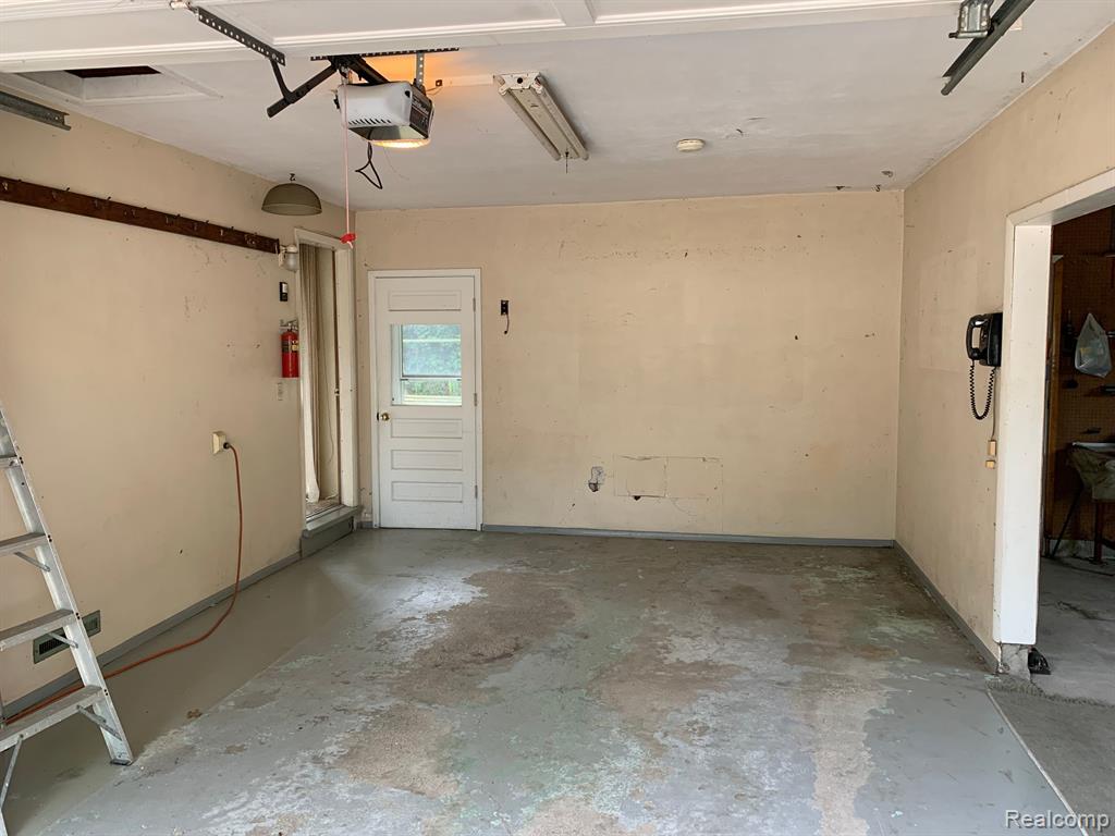 2401 Riverside Drive Port Huron, MI 48060 - Photo 22 of 29