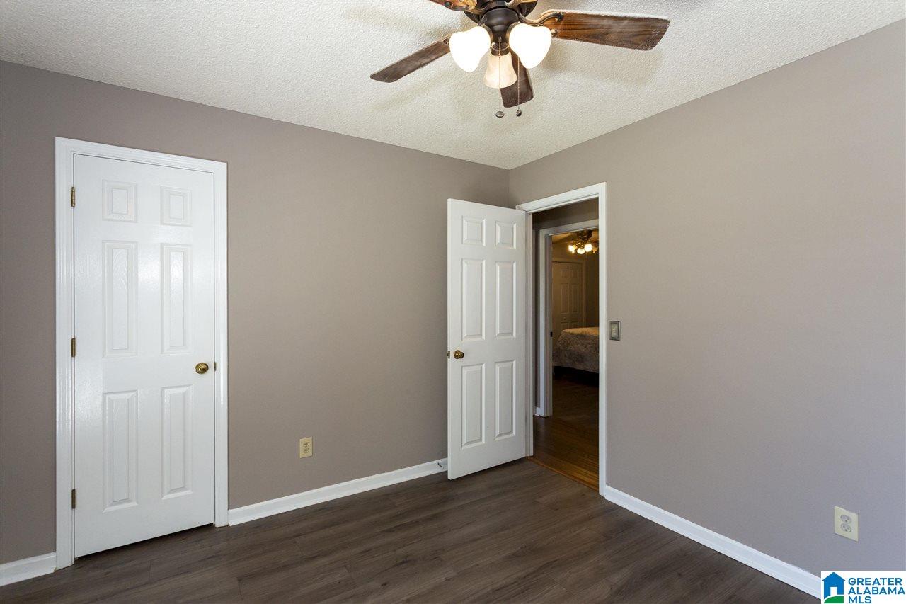 1350 Suncrest Road Bessemer, AL 35020 - Photo 28 of 32
