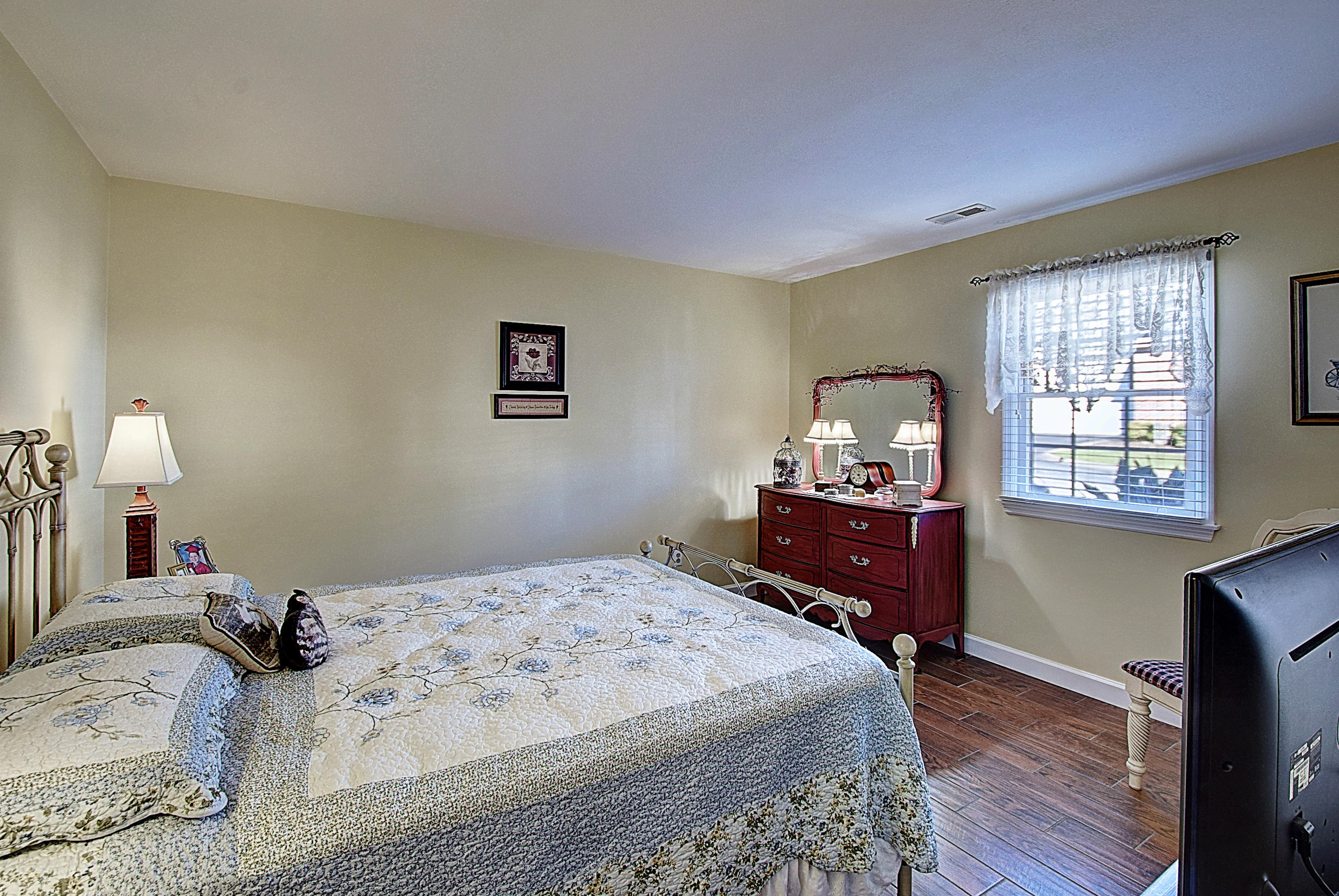 2700 Indian Ridge Road, Unit 32 Johnson City, TN 37604 - Photo 12 of 30 DSC_0057_58_59_60