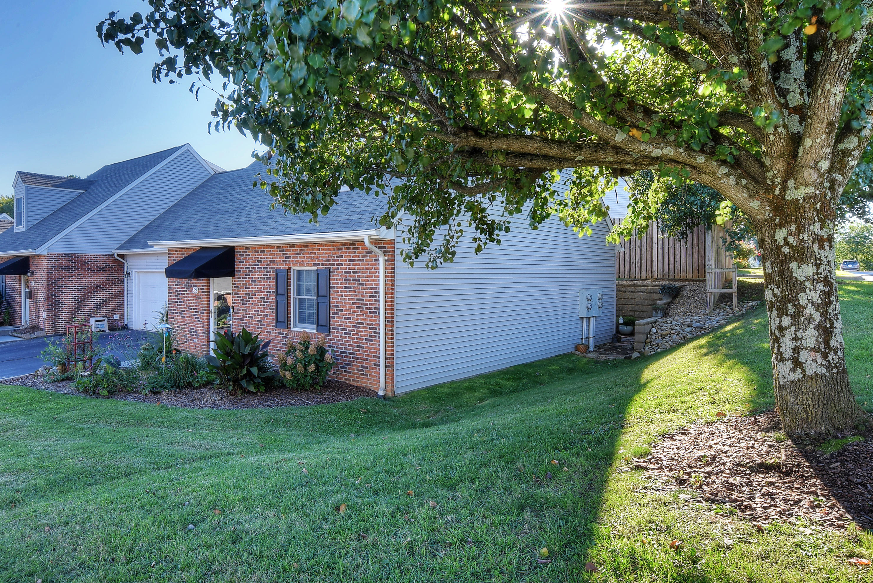 2700 Indian Ridge Road, Unit 32 Johnson City, TN 37604 - Photo 30 of 30 DSC_0122_3_4