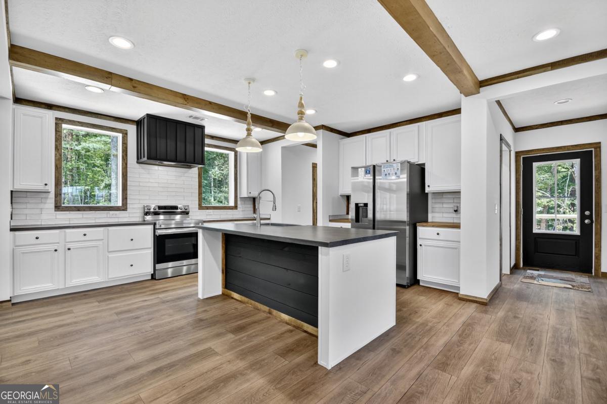 5668 Mobile Road McCaysville, GA 30555 - Photo 22 of 53