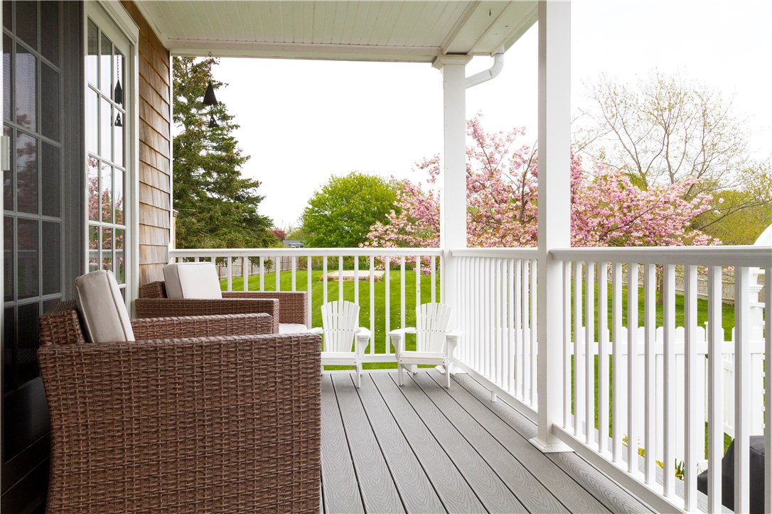 82 3rd Beach Road Middletown, RI 02842 - Photo 27 of 34