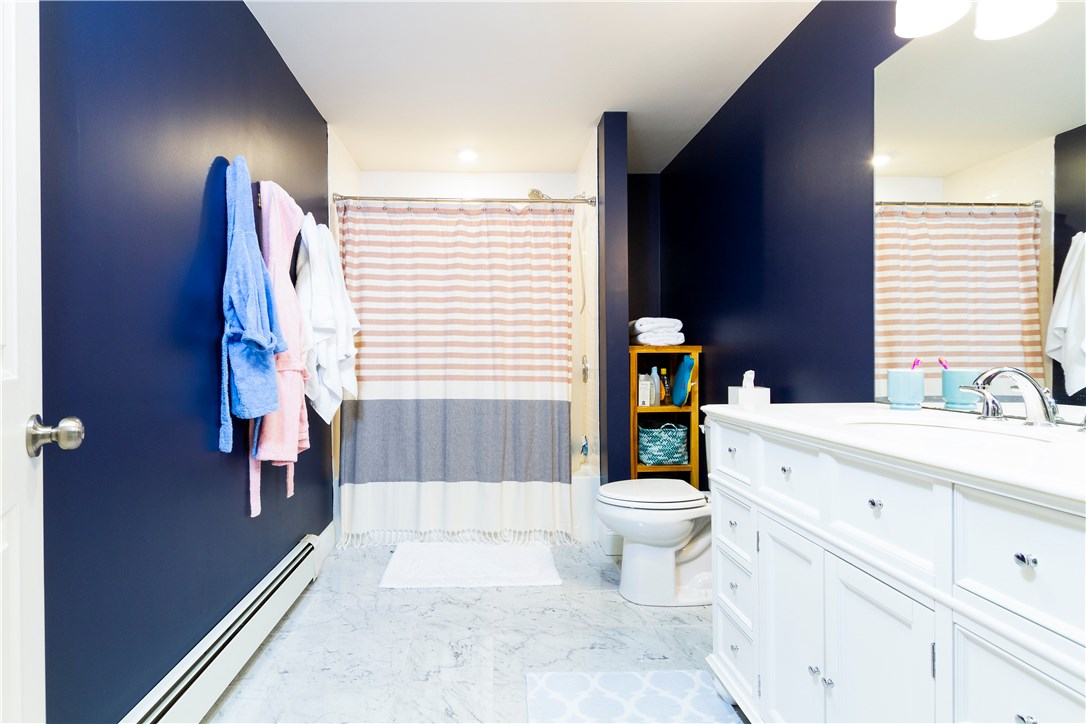 82 3rd Beach Road Middletown, RI 02842 - Photo 28 of 34