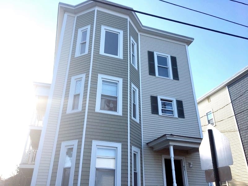 93 Second Street, Unit 3 Manchester, NH 03102 - Photo 3 of 57