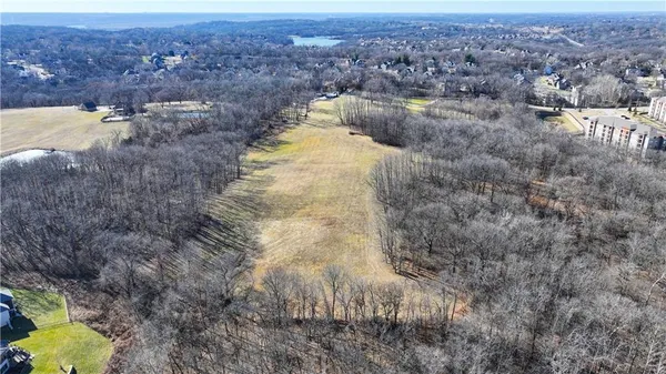$1,900,000 | 6121 Northwest Klamm Drive, Kansas City, MO 64151