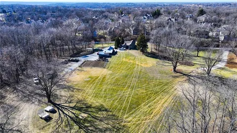 $1,900,000 | 6121 Northwest Klamm Drive, Kansas City, MO 64151