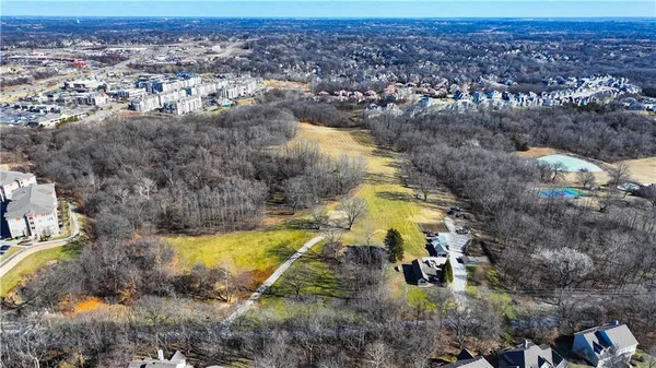 $1,900,000 | 6121 Northwest Klamm Drive, Kansas City, MO 64151