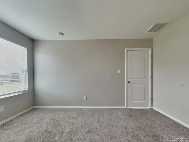 $1,599 | 424 Mallow Drive, New Braunfels, TX 78130