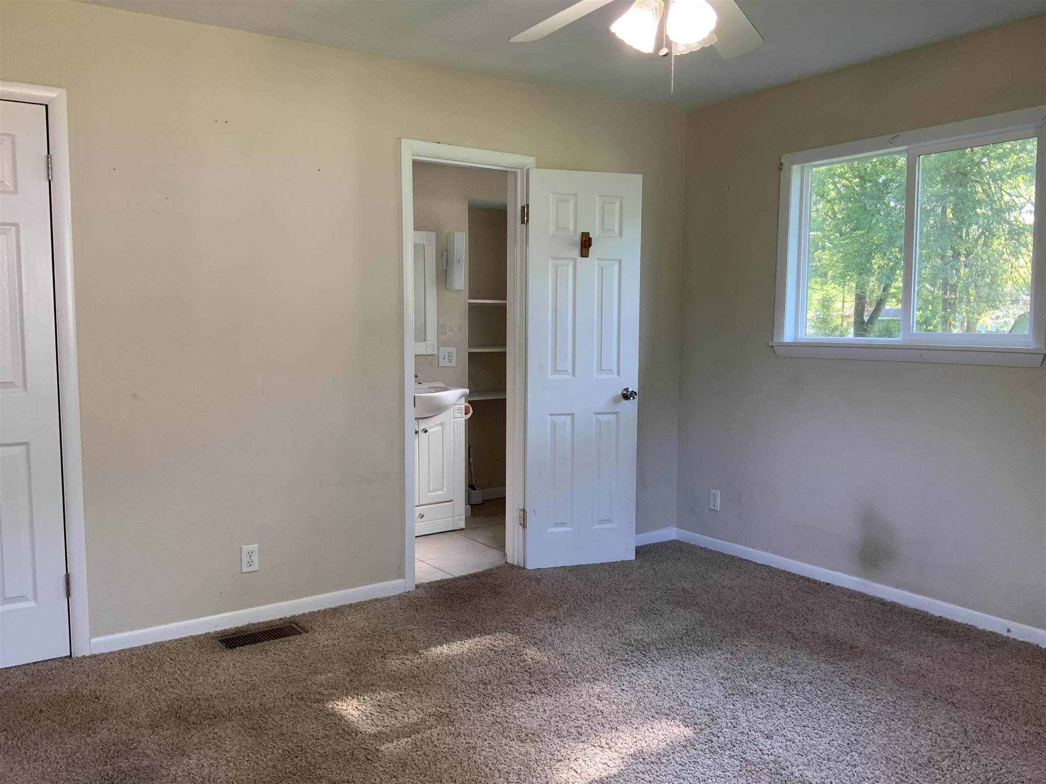 4224 Reed Road Fort Wayne, IN 46815 - Photo 17 of 33 Gallery Image 17