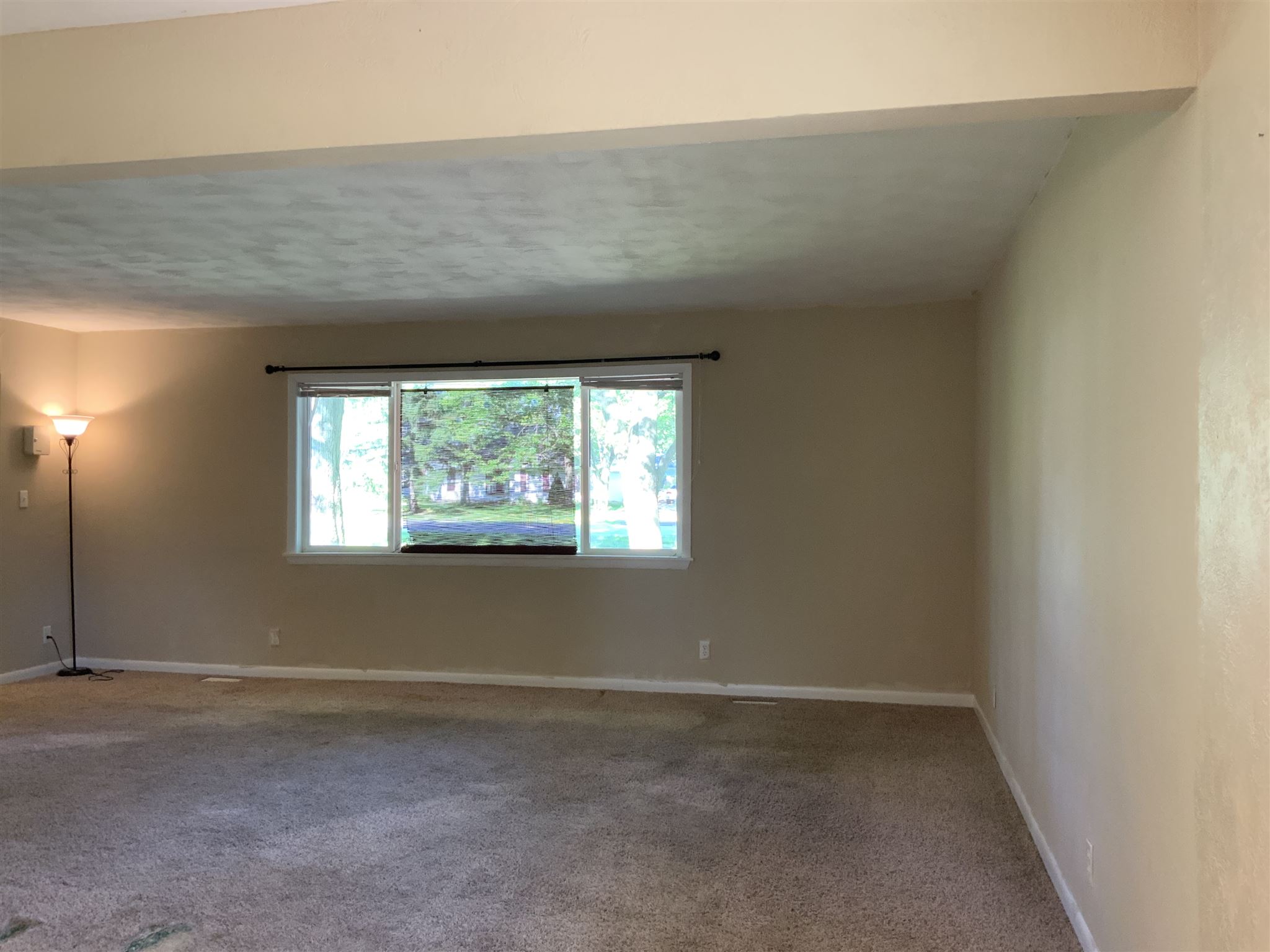 4224 Reed Road Fort Wayne, IN 46815 - Photo 7 of 33 Gallery Image 7
