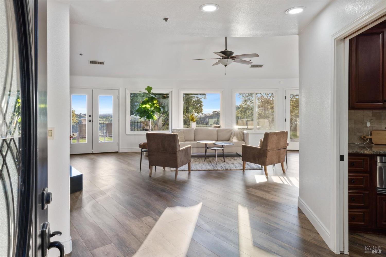 8725 Quail Canyon Road Vacaville, CA 95688 - Photo 16 of 78