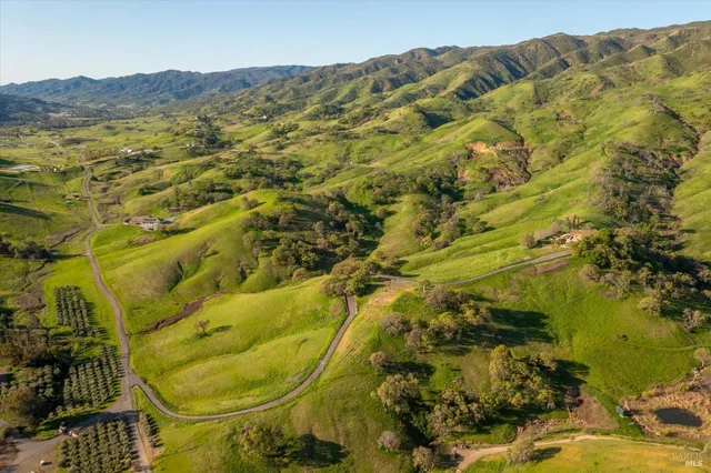 $1,299,000 | 8725 Quail Canyon Road, Vacaville, CA 95688