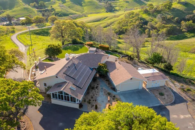 $1,299,000 | 8725 Quail Canyon Road, Vacaville, CA 95688