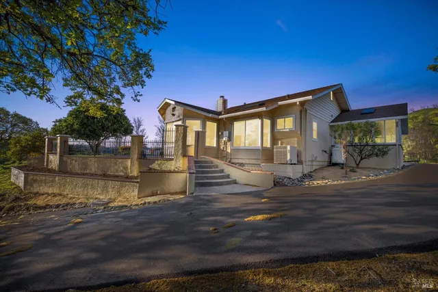 $1,299,000 | 8725 Quail Canyon Road, Vacaville, CA 95688