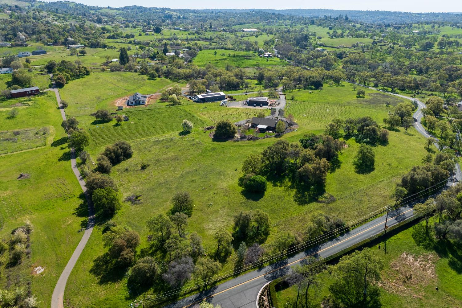 7505 Wise Road Auburn, CA 95603 - Photo 3 of 32