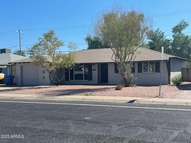 $1,890 | 12611 North 25th Avenue, Phoenix, AZ 85029