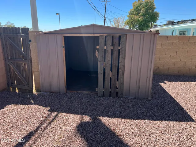 $1,890 | 12611 North 25th Avenue, Phoenix, AZ 85029