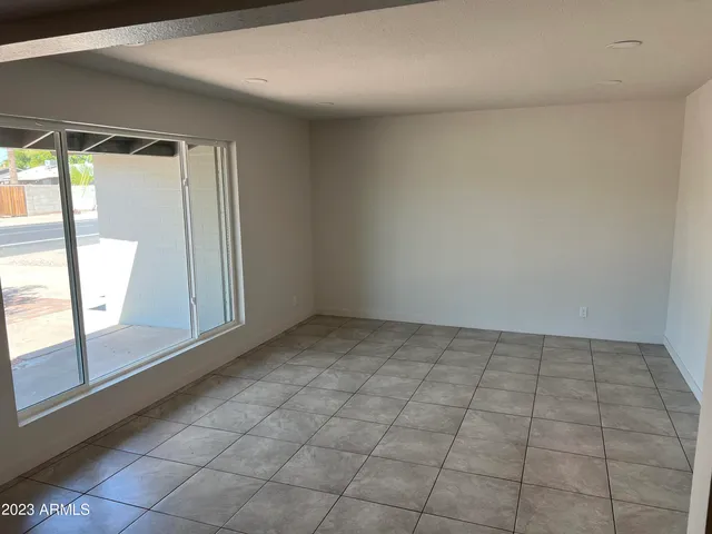 $1,890 | 12611 North 25th Avenue, Phoenix, AZ 85029