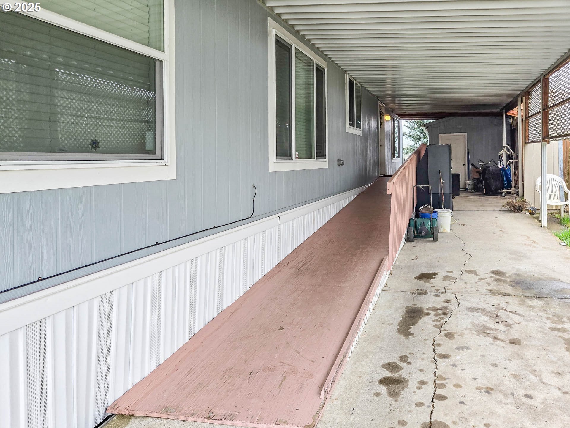 550 South State Street, Unit 115 Sutherlin, OR 97479 - Photo 2 of 16