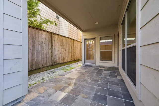 $808,000 | 4732 Banning Drive, Houston, TX 77027