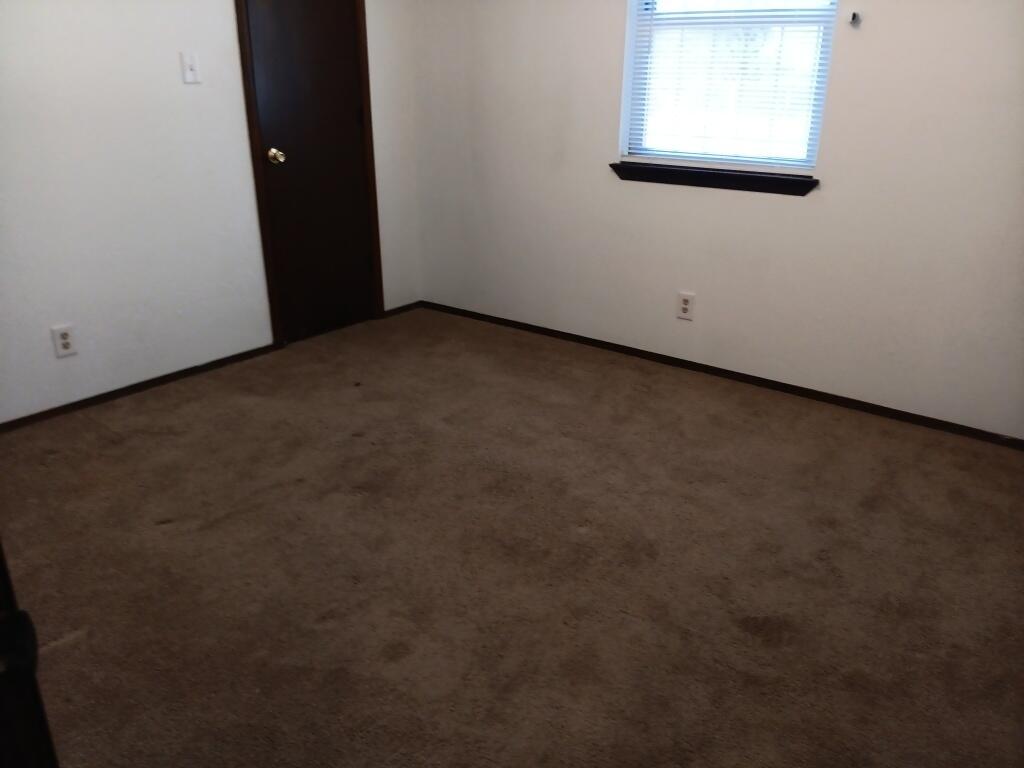 2313 Raymac Road Southwest Albuquerque, NM 87105 - Photo 9 of 14 Gallery Image 9