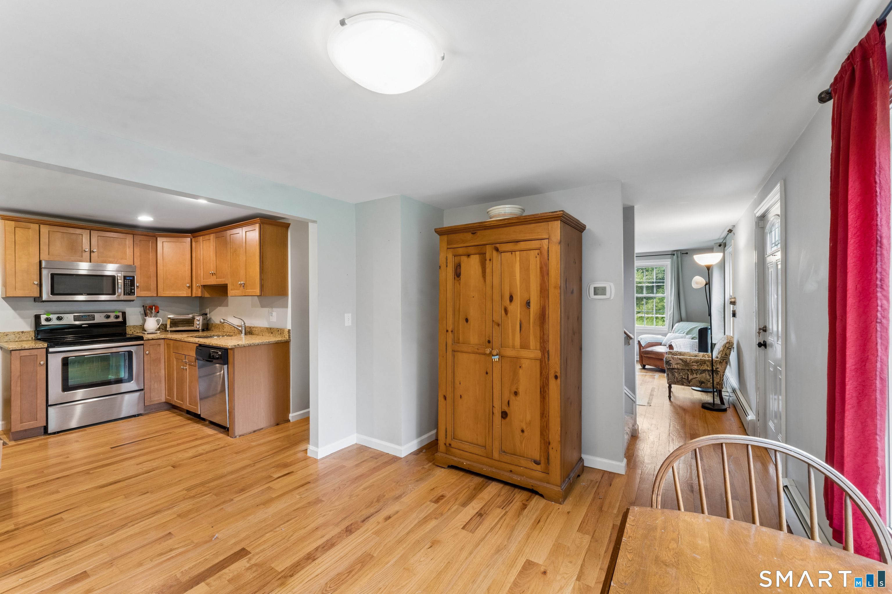 29 Poverty Hollow Road Newtown, CT 06470 - Photo 3 of 30 Gallery Image 3