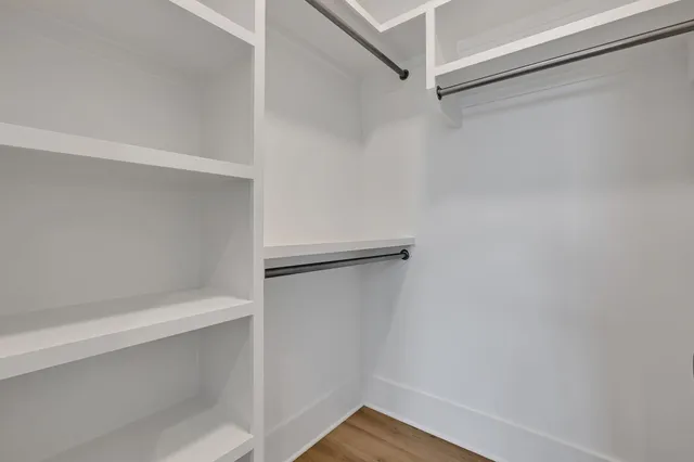 $3,495 | 426 East Iris Drive, Unit 101, Nashville, TN 37204