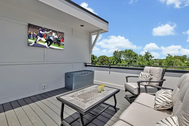 $3,495 | 426 East Iris Drive, Unit 101, Nashville, TN 37204