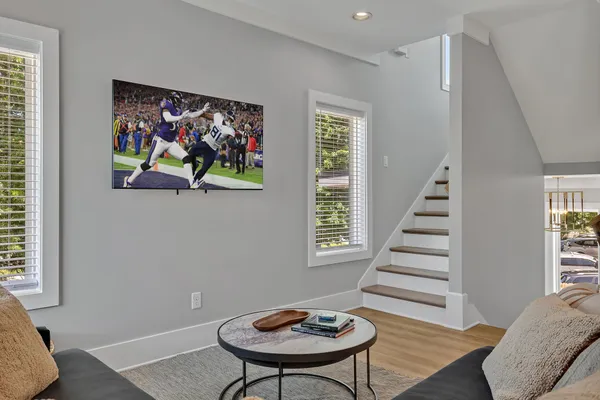 $3,495 | 426 East Iris Drive, Unit 101, Nashville, TN 37204