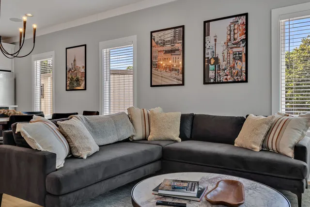 $3,495 | 426 East Iris Drive, Unit 101, Nashville, TN 37204