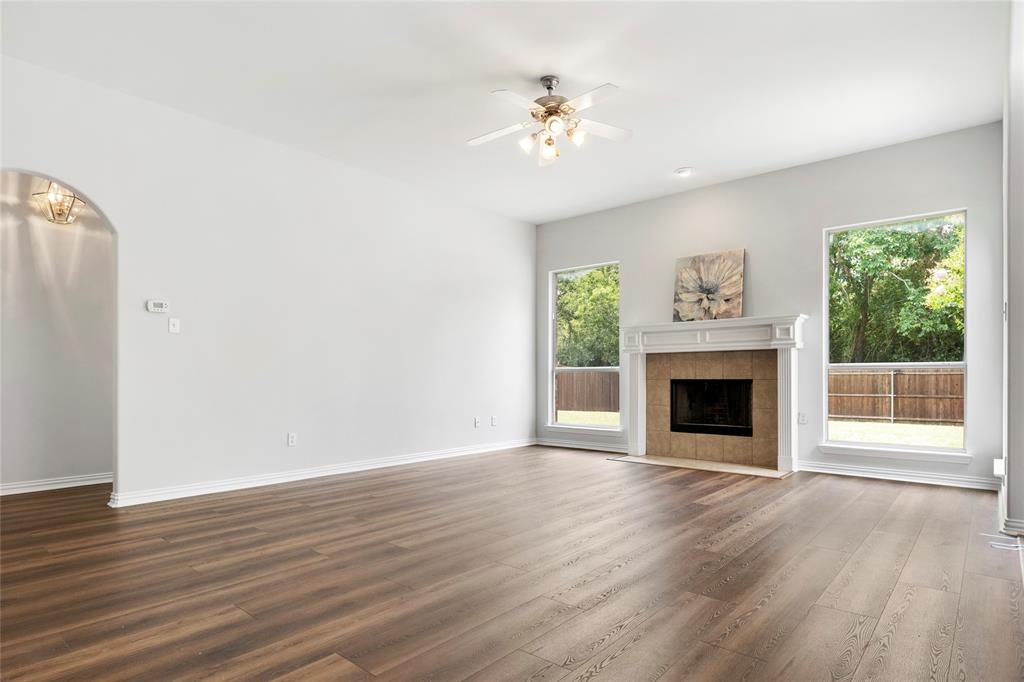135 Springtree Street Denton, TX 76209 - Photo 10 of 26