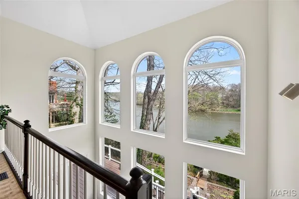 $1,295,000 | 11 Regatta Bay Court, Lake St. Louis, MO 63367
