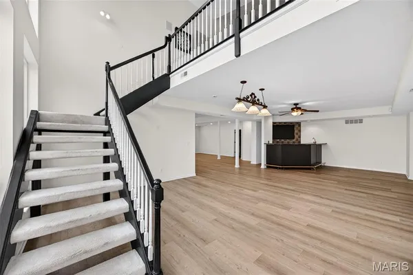 $1,295,000 | 11 Regatta Bay Court, Lake St. Louis, MO 63367