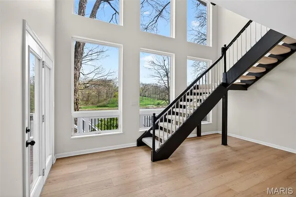 $1,295,000 | 11 Regatta Bay Court, Lake St. Louis, MO 63367