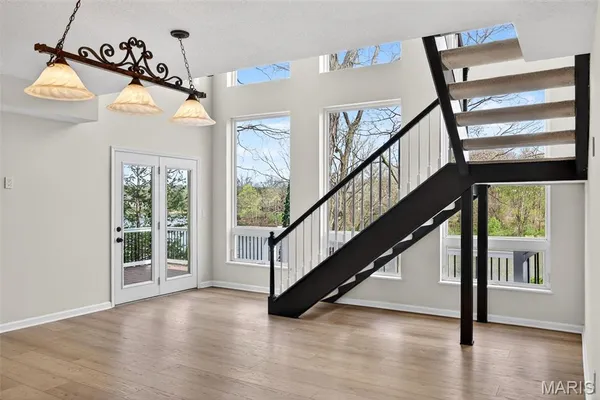 $1,295,000 | 11 Regatta Bay Court, Lake St. Louis, MO 63367