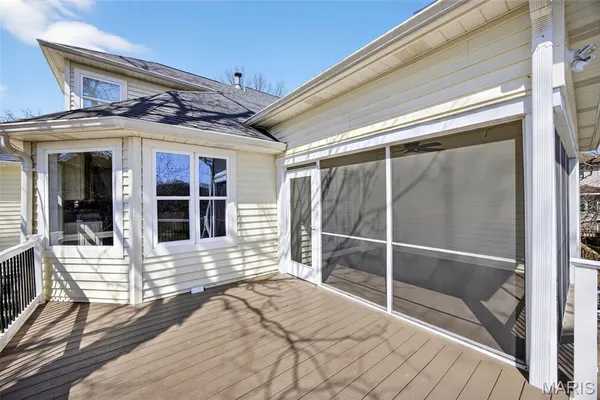 $1,295,000 | 11 Regatta Bay Court, Lake St. Louis, MO 63367